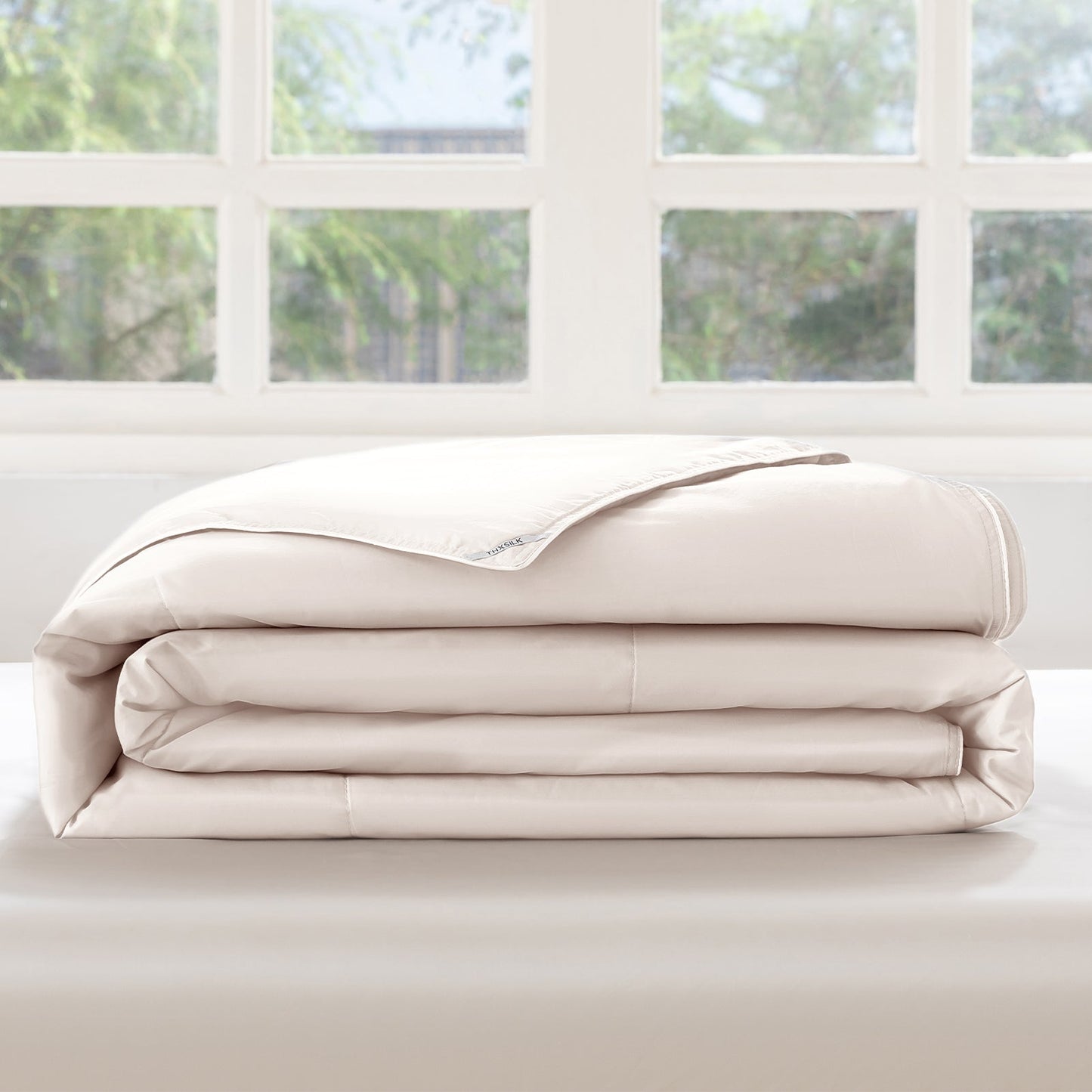 Summer Washable Silk Filled Comforter