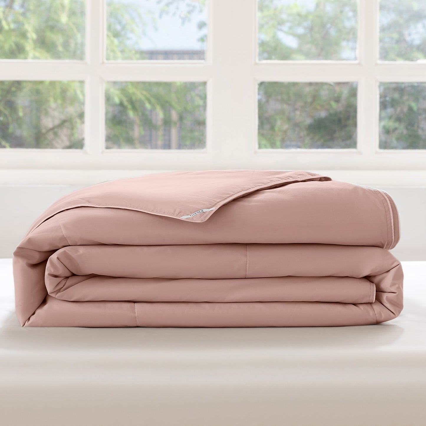 Summer Washable Silk Filled Comforter