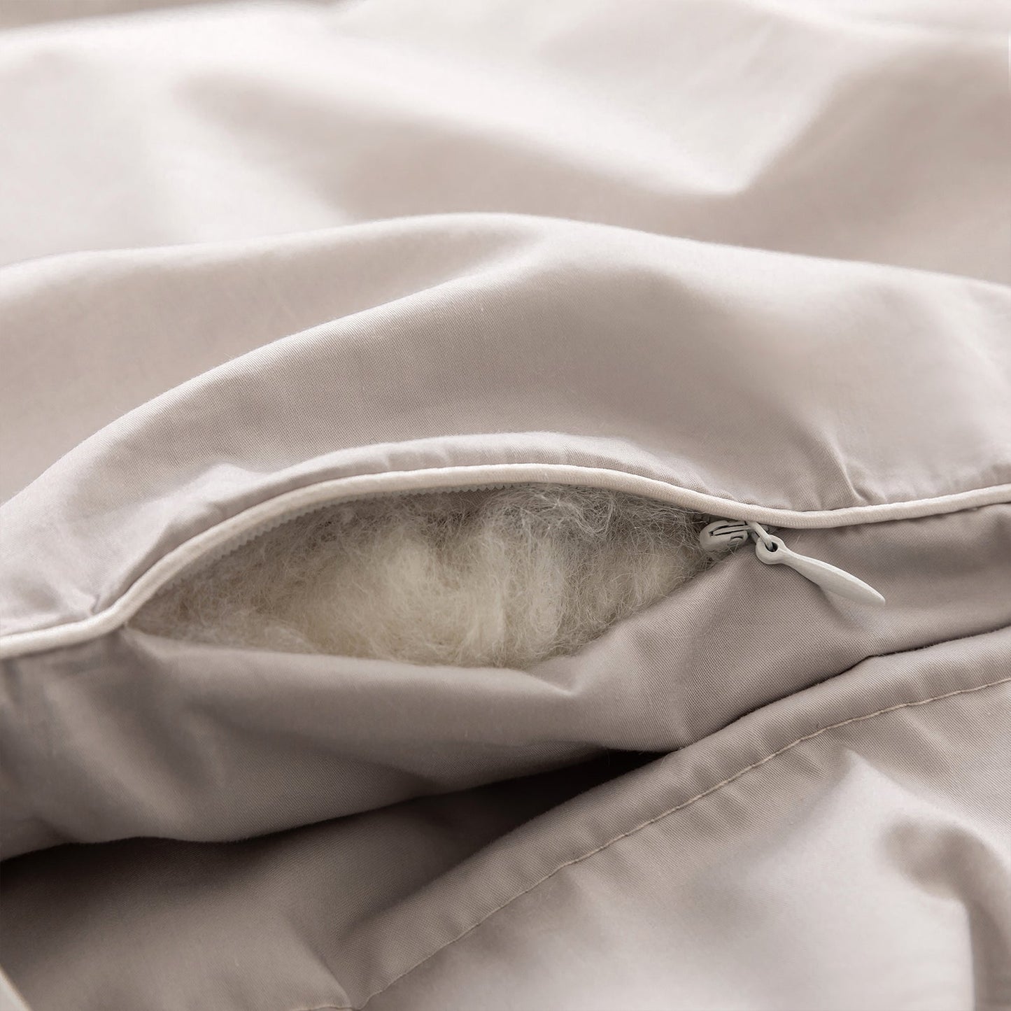 Summer Washable Silk Filled Comforter